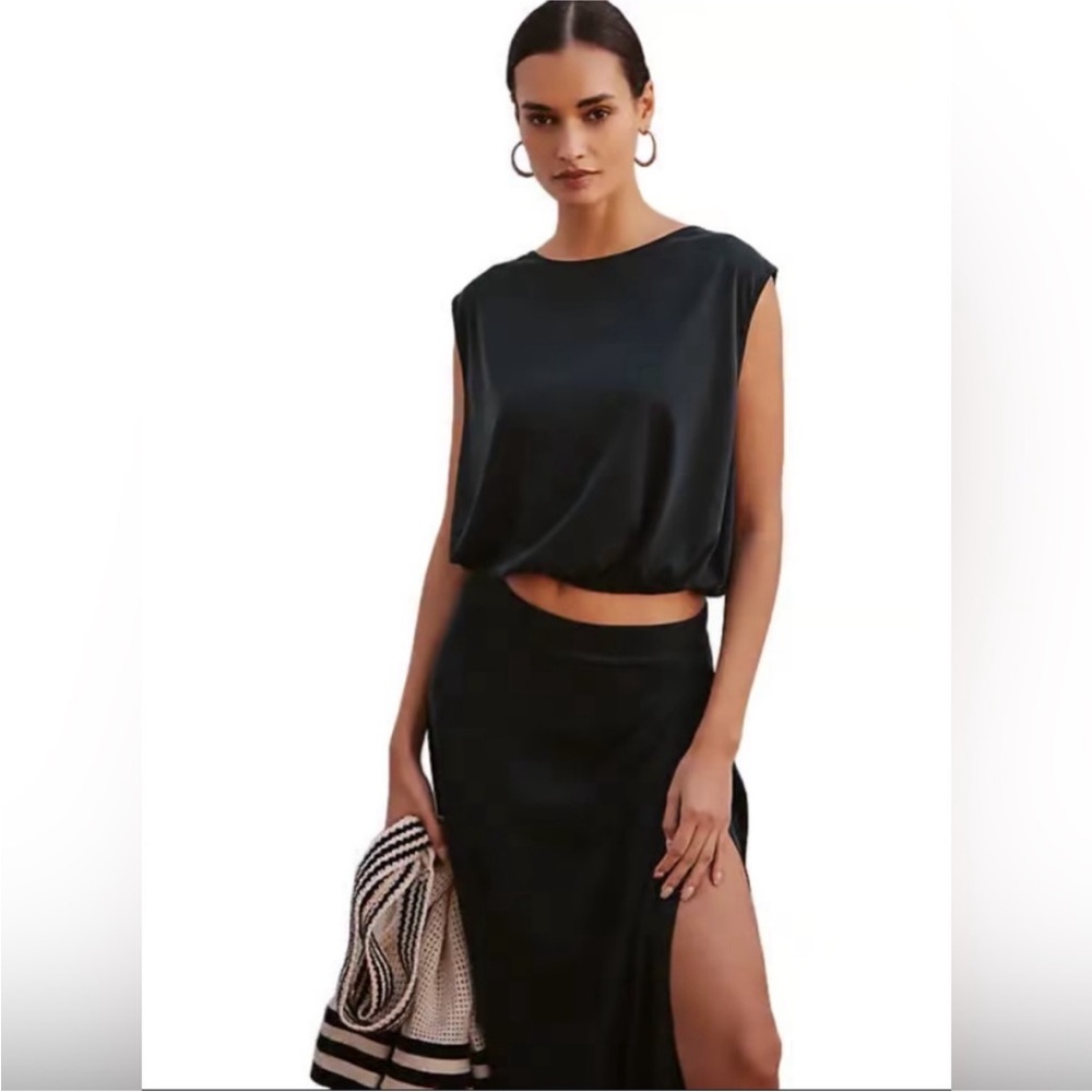 Anthropologie Black Bubble Hem Muscle Tee